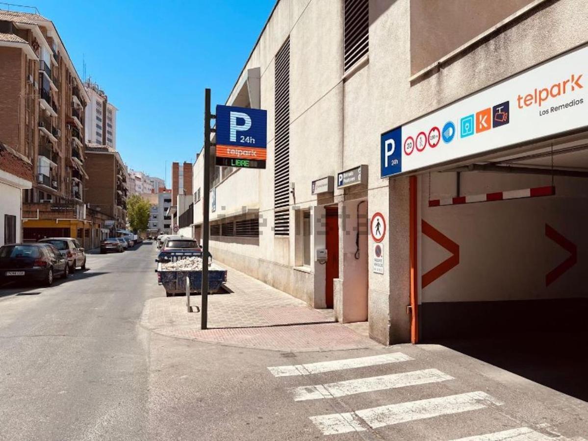 Wonderful Apt With Terrace - 15M Walk Giralda Sevilla Exteriör bild